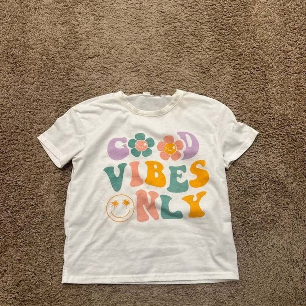 Good Vibes Only Tee